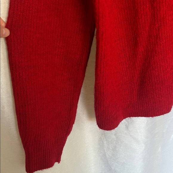 Red Women's Cardigan Sweater with Sparkly Bow - Picture 5 of 10